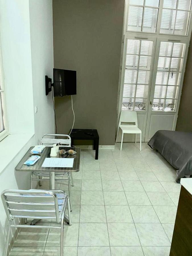 Aparthotel Five Stars S2 Marsylia Zewnętrze zdjęcie
